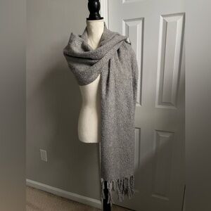 NWOT Calvin Klein Oversized Scarf - Gray